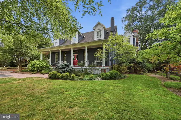 1908 S Arlington Ridge Rd, ARLINGTON, VA 22202