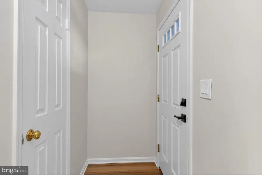3854 9th Rd S #3854, Arlington, VA 22204 - #3