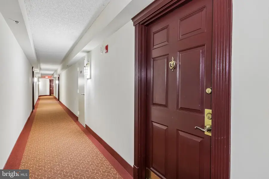 1276 N Wayne St #317, Arlington, VA 22201 - #3