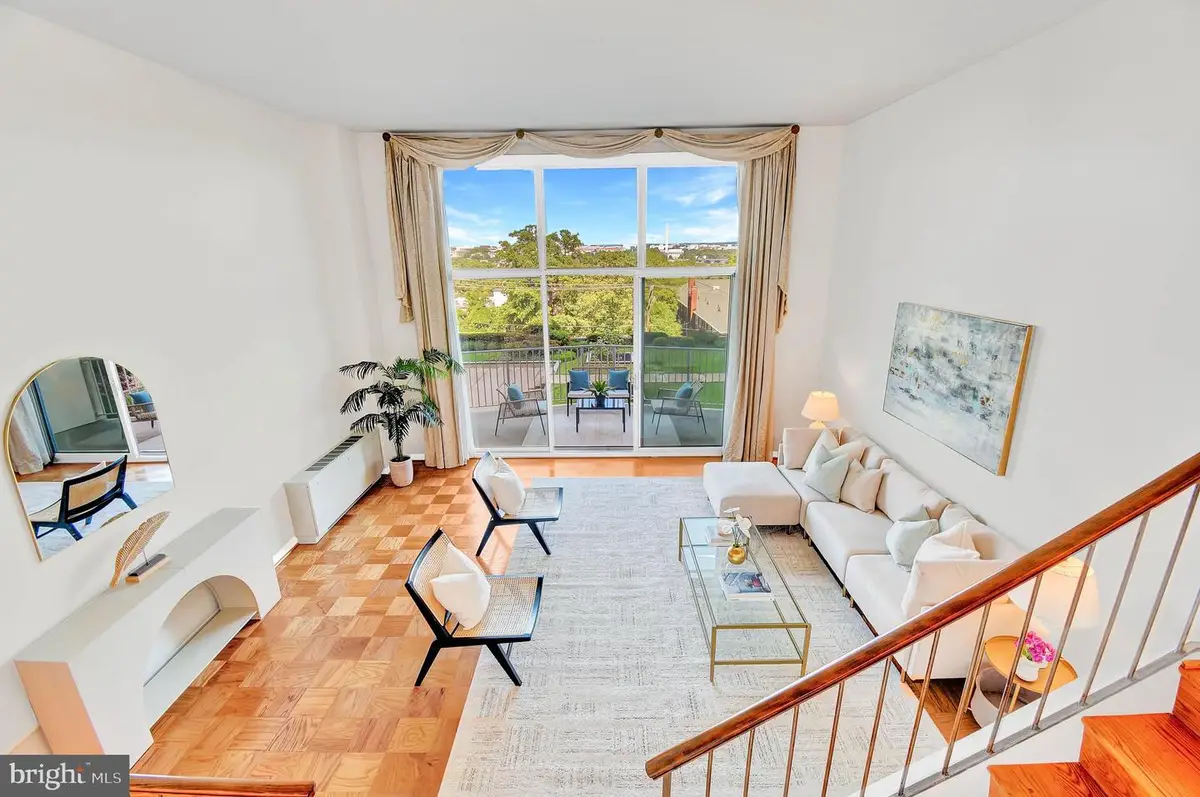 1200 N Nash St #220, Arlington, VA 22209 - #1