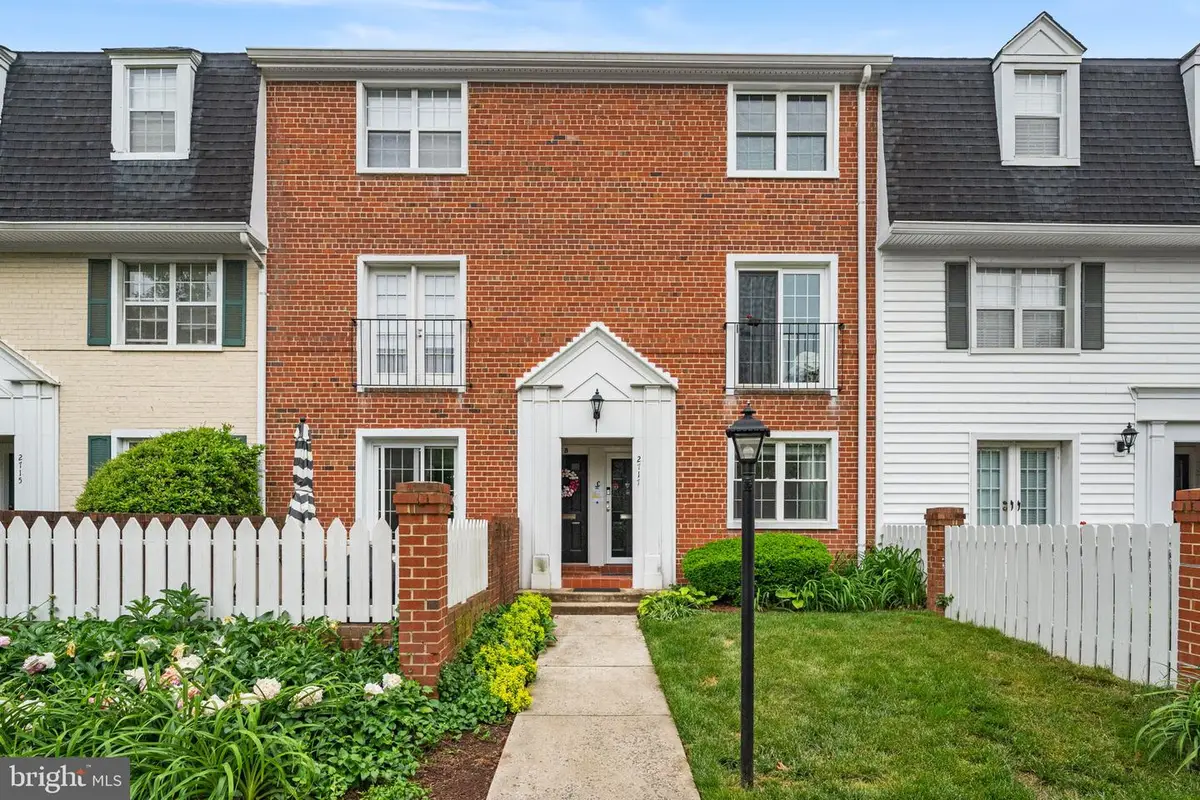 2717 S Walter Reed Dr #a, Arlington, VA 22206 - #1