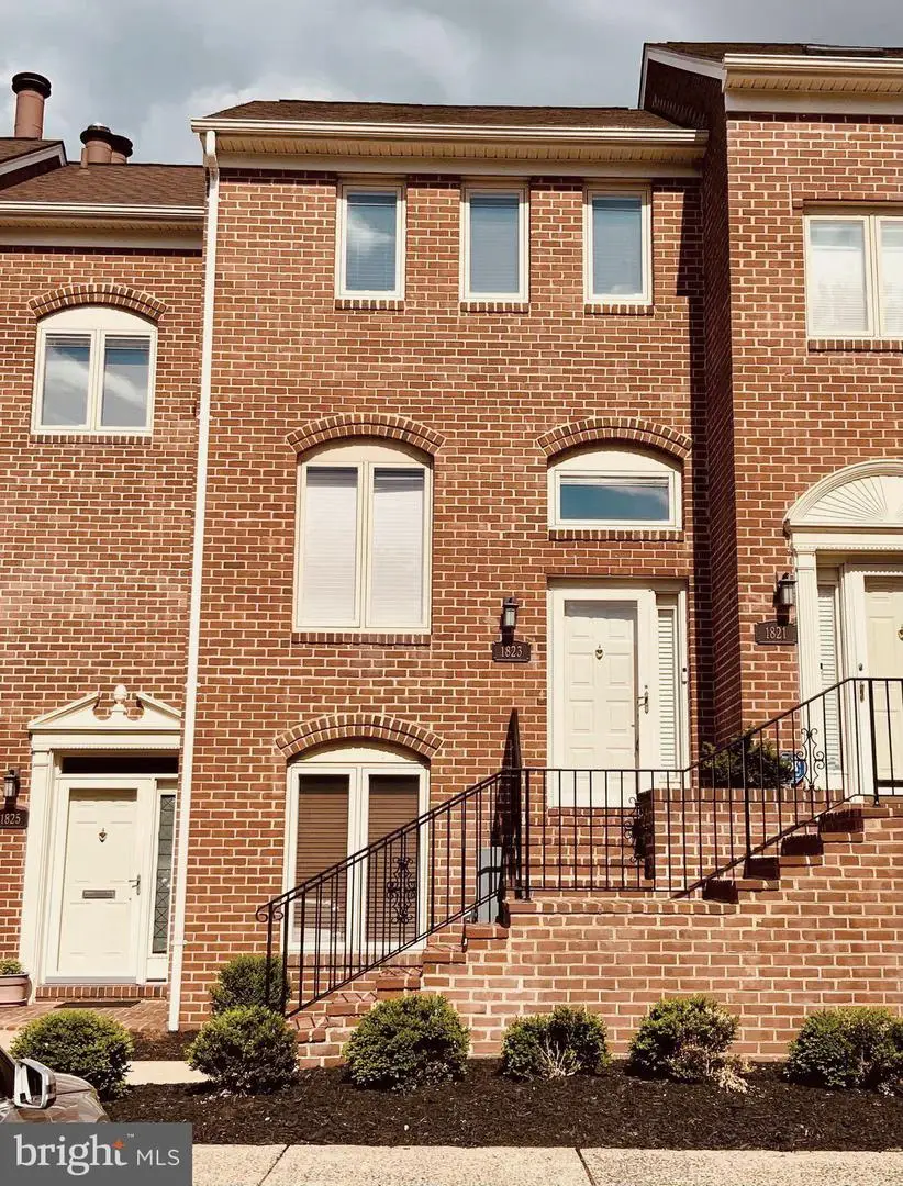 1823 N Uhle St #1, Arlington, VA 22201 - #1