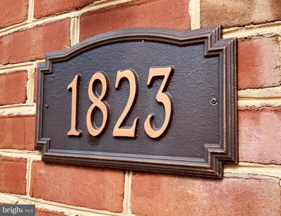 1823 N Uhle St #1, Arlington, VA 22201 - #2