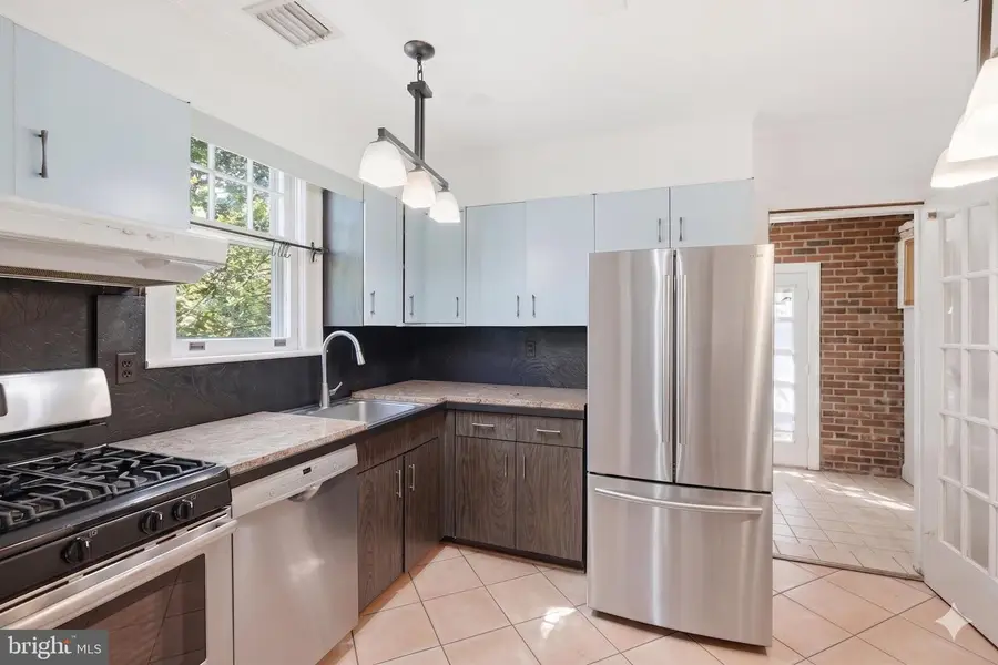 2511 S Grant St, Arlington, VA 22202 - #3