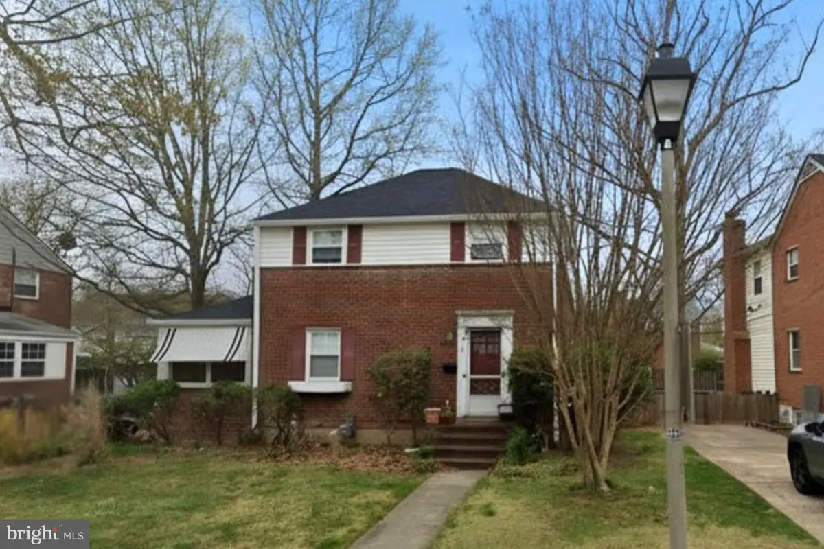 104 S Aberdeen St, Arlington, VA 22204 - #1
