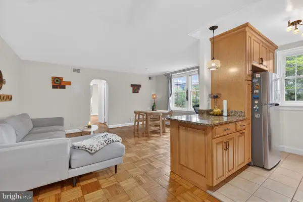 30 S Old Glebe Rd #202-e, ARLINGTON, VA 22204