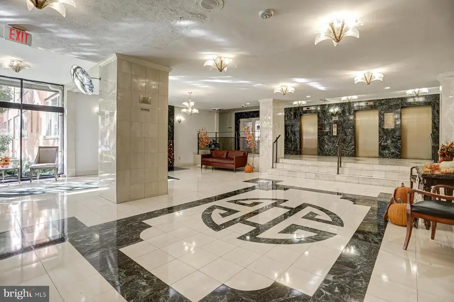 1121 Arlington Blvd #348, Arlington, VA 22209 - #3