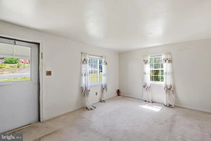 1914 S Quincy St, Arlington, VA 22204 - #3