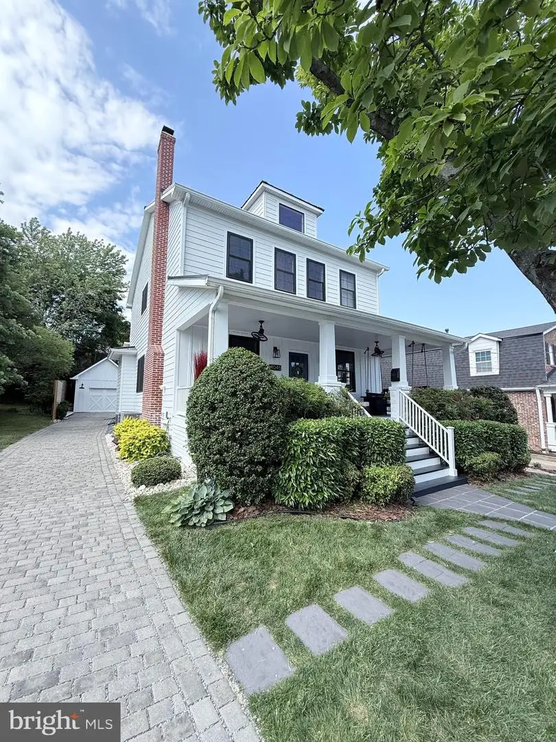 4045 21st St N, Arlington, VA 22207 - #2