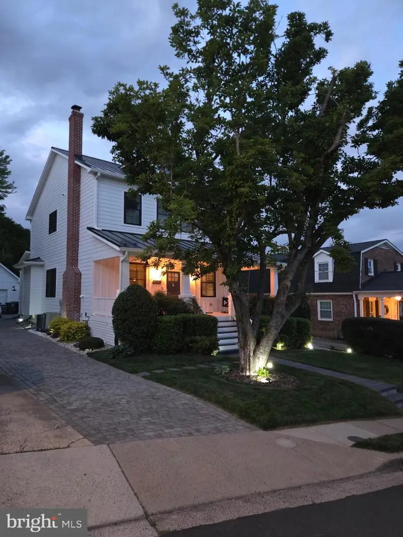 4045 21st St N, Arlington, VA 22207 - #3
