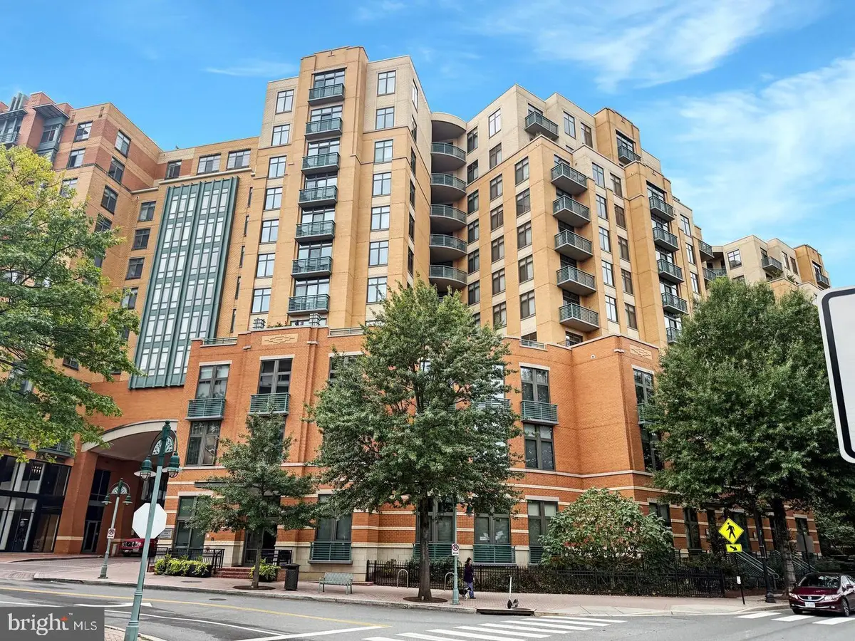 2720 S Arlington Mill Dr #616, Arlington, VA 22206 - #1