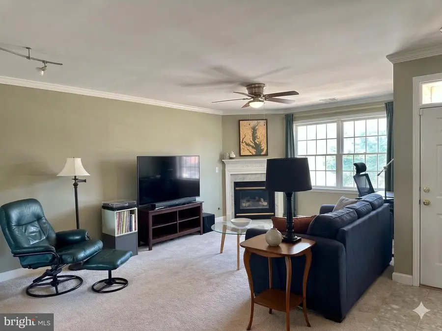 6924 Fairfax Dr #330, Arlington, VA 22213 - #3