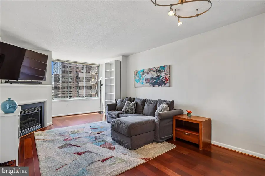 851 N Glebe Rd #1003, Arlington, VA 22203 - #2