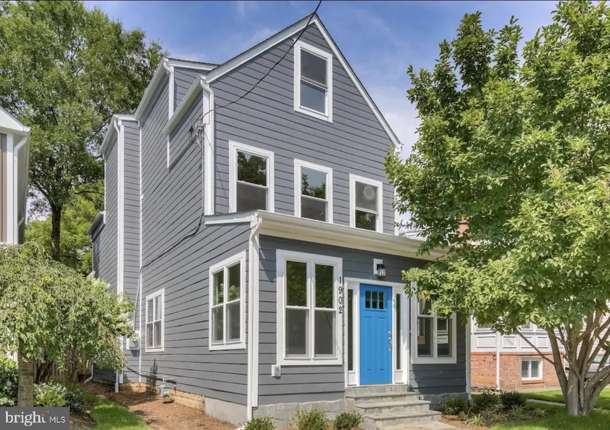 1902 N Nelson St N, Arlington, VA 22207 - #1