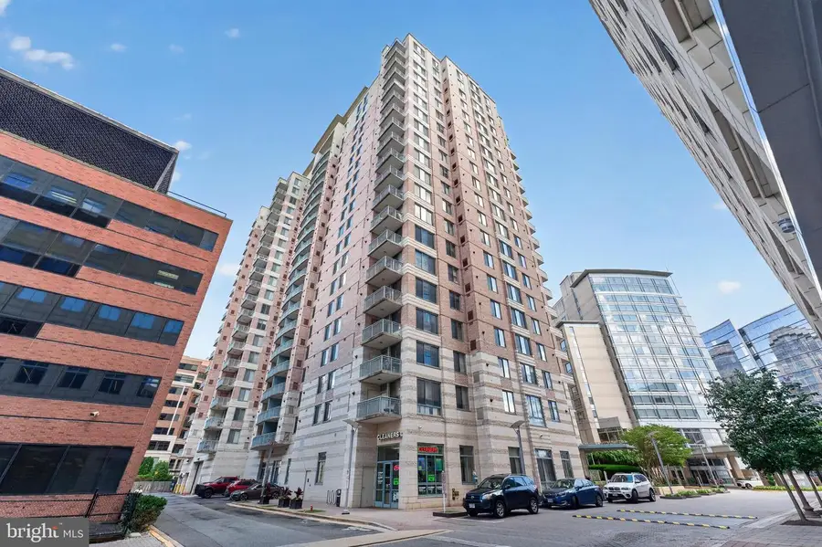 851 N Glebe Rd #1301, Arlington, VA 22203 - #2