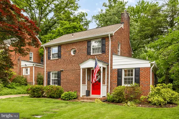 1407 N Inglewood St, ARLINGTON, VA 22205
