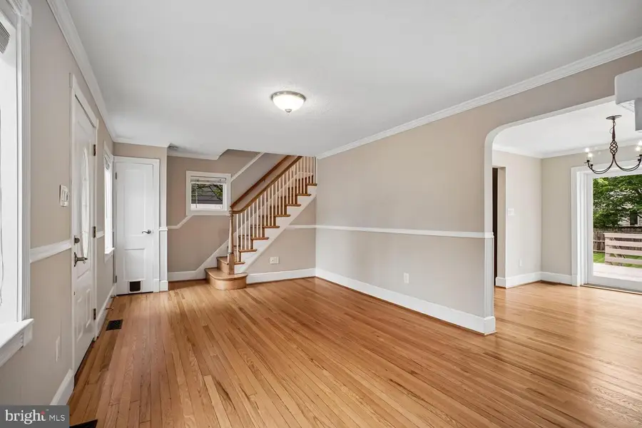 1708 N Quincy St, Arlington, VA 22207 - #3