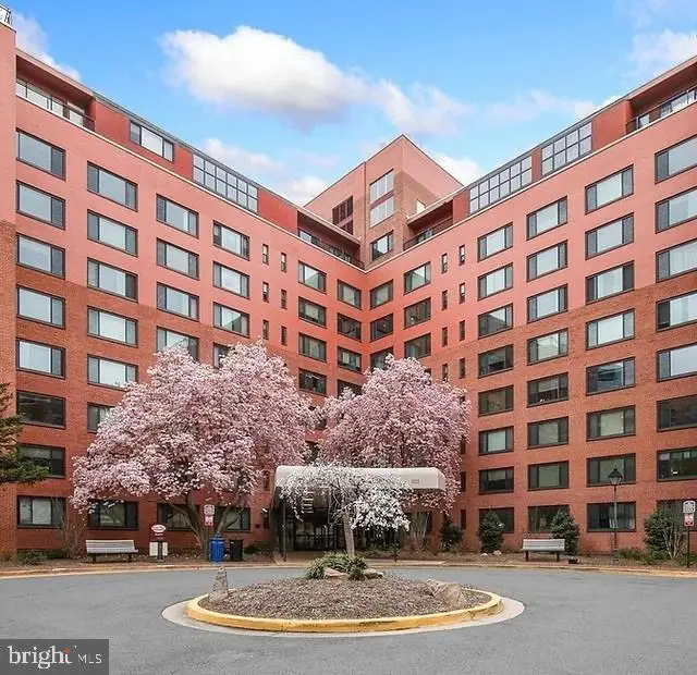 1111 Arlington Blvd #929, Arlington, VA 22209 - #1