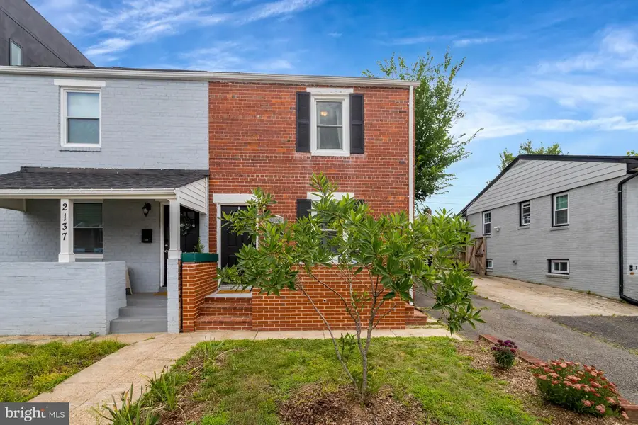 2139 S Oxford St, Arlington, VA 22204 - #2