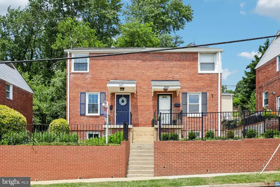3607 25th St S, Arlington, VA 22206 - #2