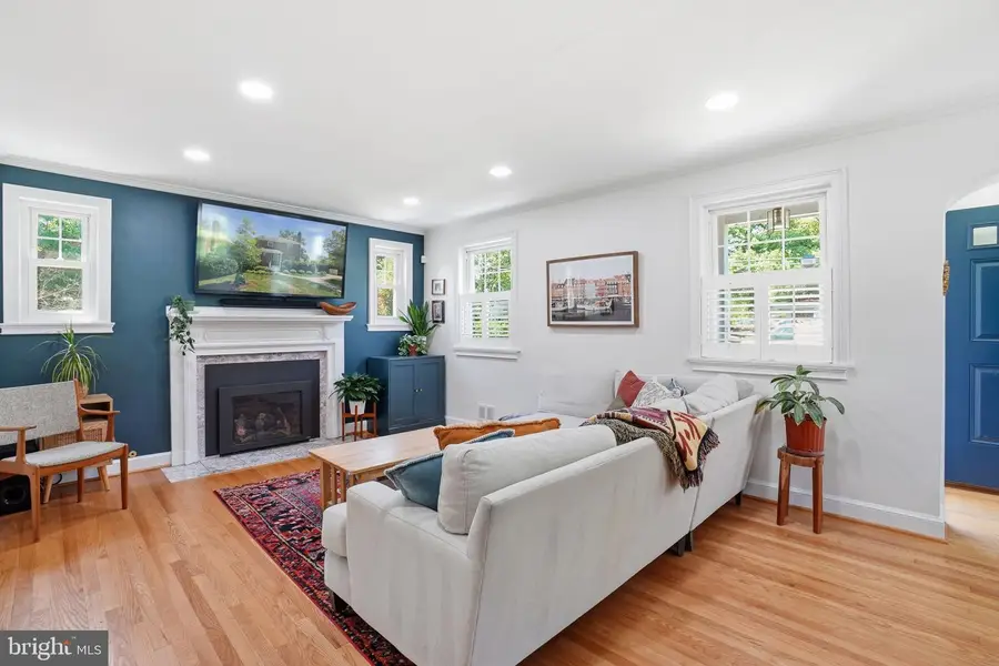 115 S Kensington St, Arlington, VA 22204 - #3