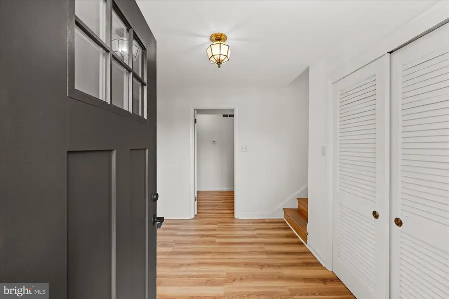 3621 38th St N, Arlington, VA 22207 - #2