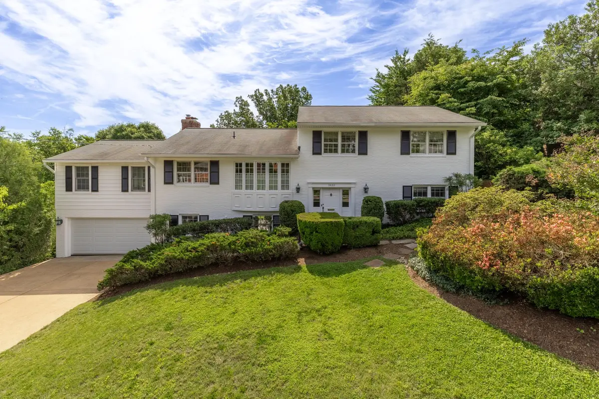 3630 37th St N, Arlington, VA 22207 - #1