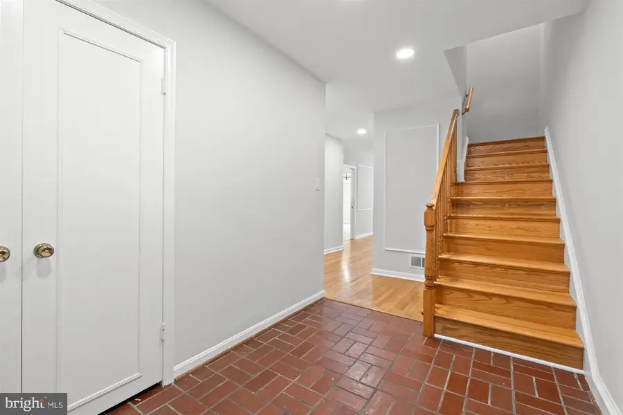 3706 12th St S, Arlington, VA 22204 - #3