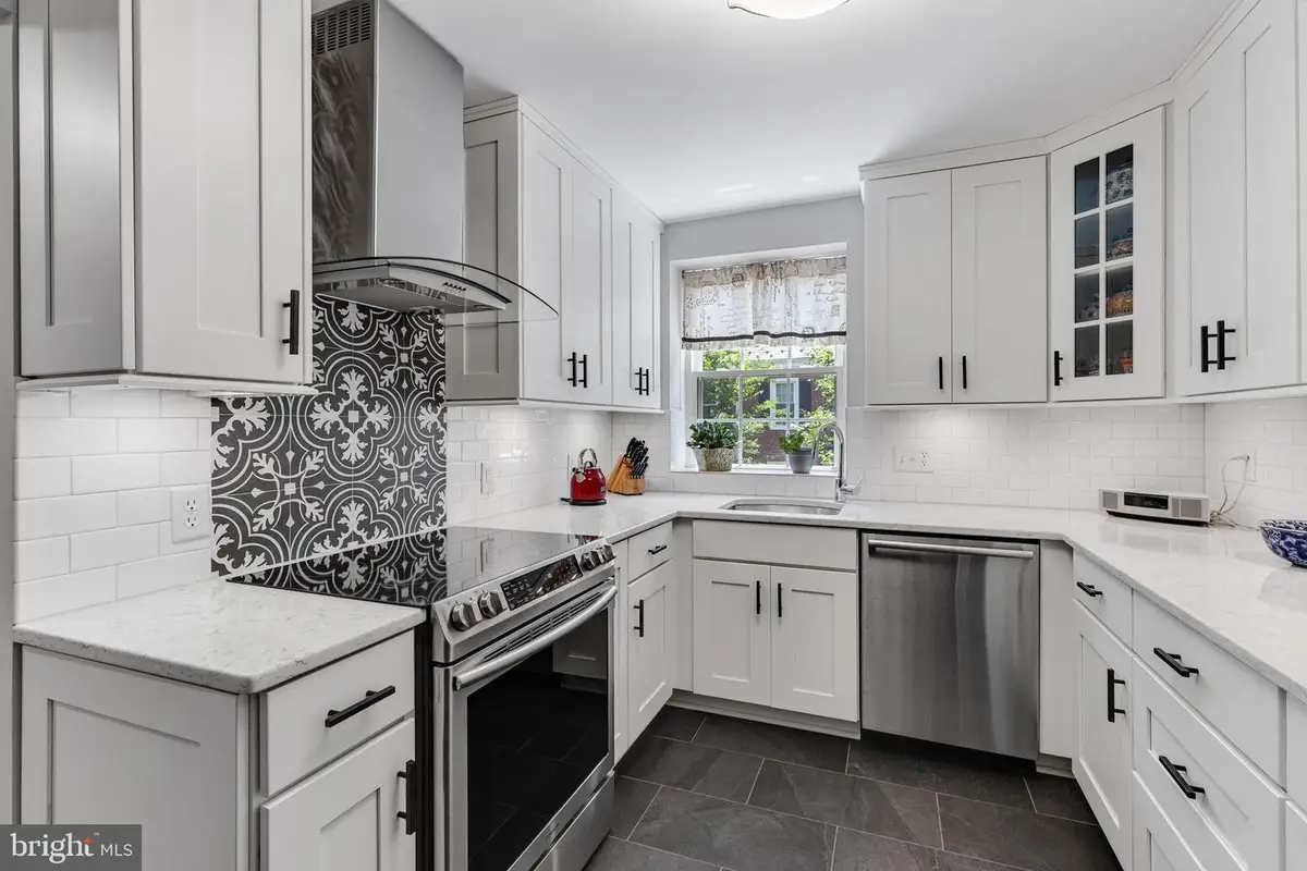 2877 S Buchanan St #a2, Arlington, VA 22206 - #1