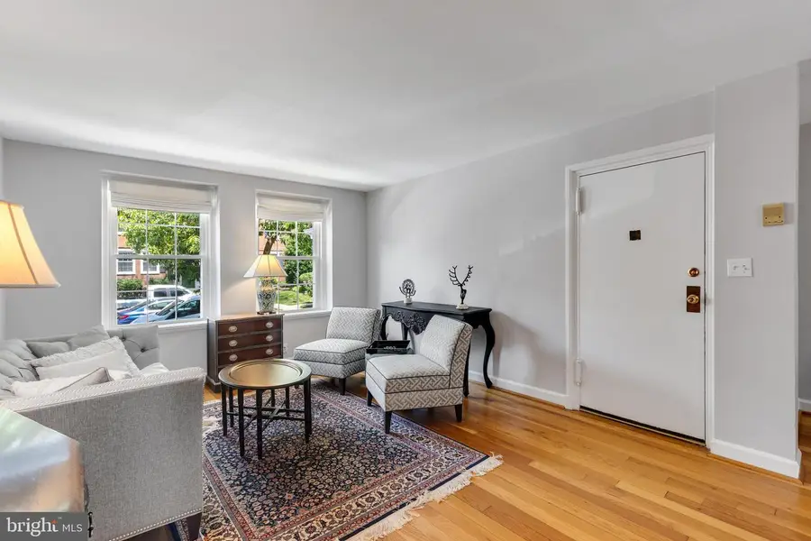 2877 S Buchanan St #a2, Arlington, VA 22206 - #3