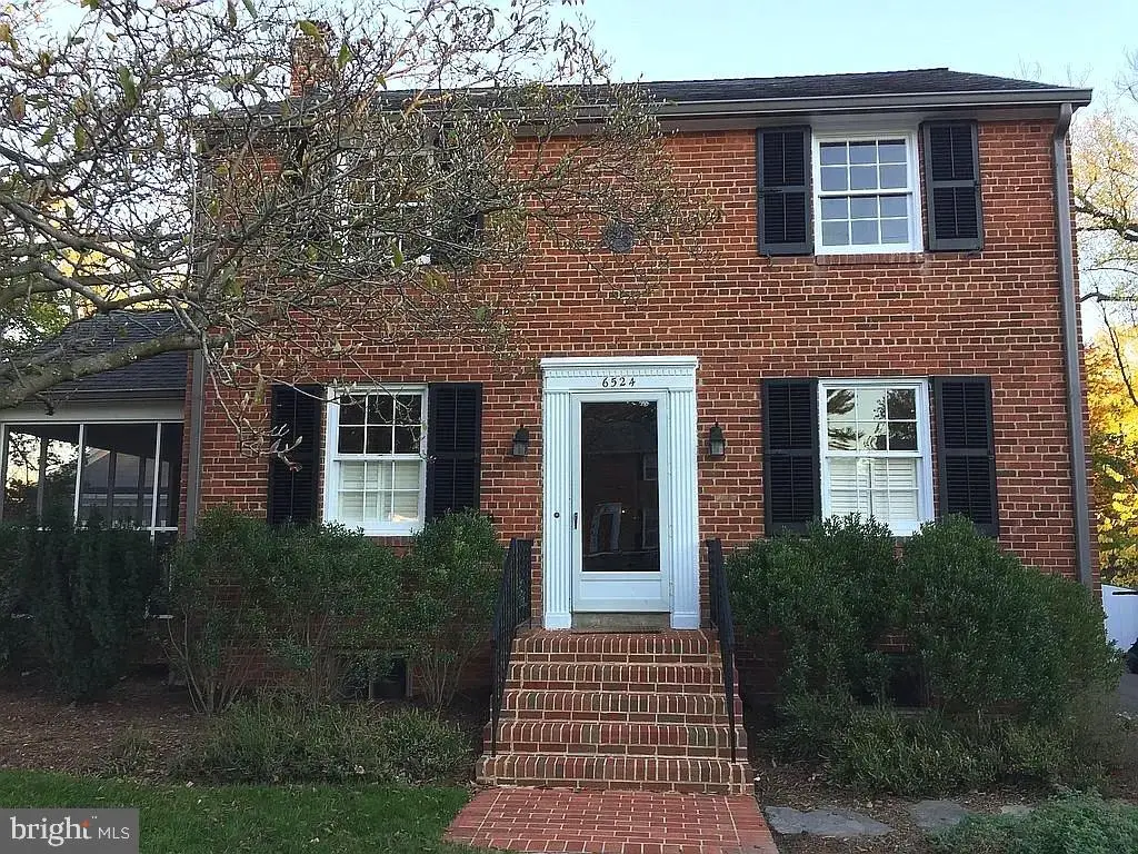 6524 27th St N, Arlington, VA 22213 - #1