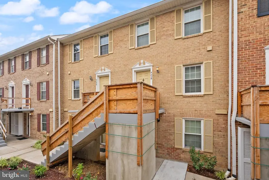 905 S Rolfe St #2, Arlington, VA 22204 - #2