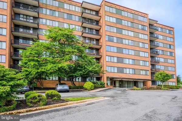 4390 Lorcom Ln #102, ARLINGTON, VA 22207