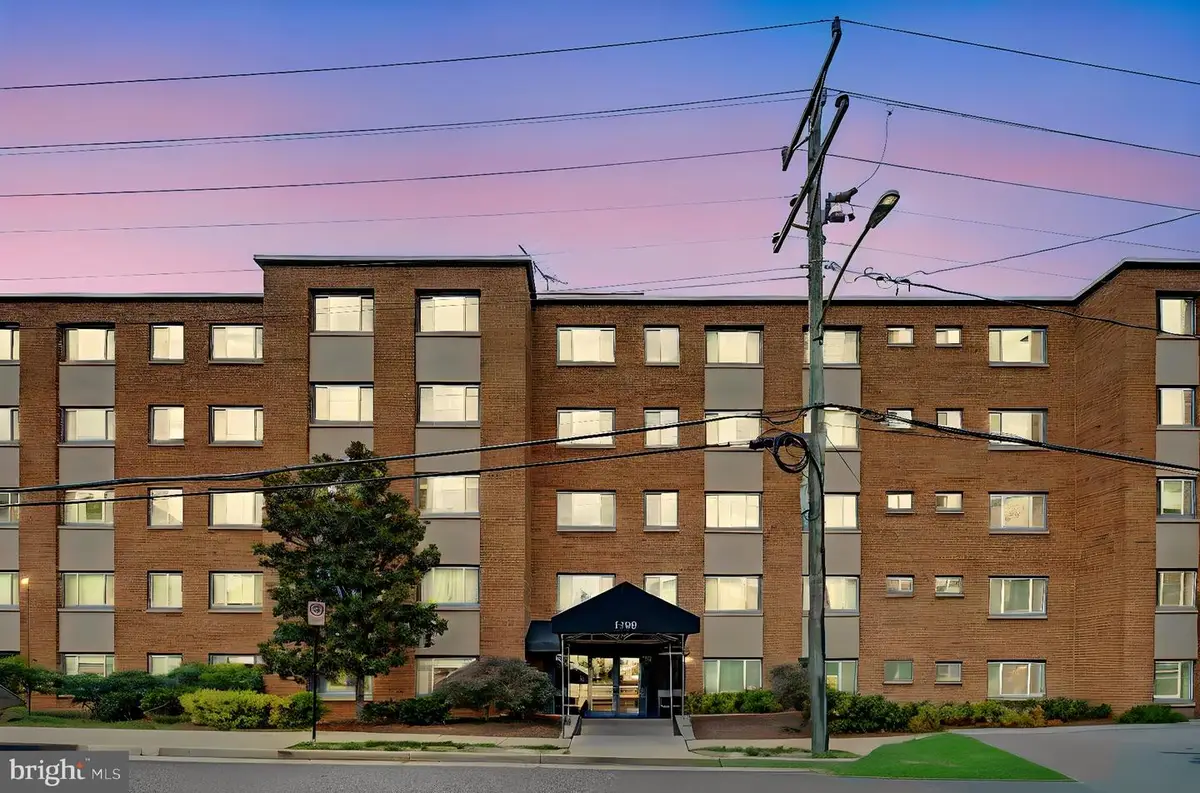 1300 Arlington Ridge #708, Arlington, VA 22202 - #1