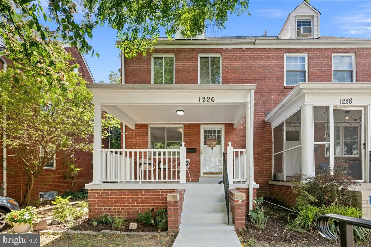 1226 N Lincoln St, Arlington, VA 22201 - #1