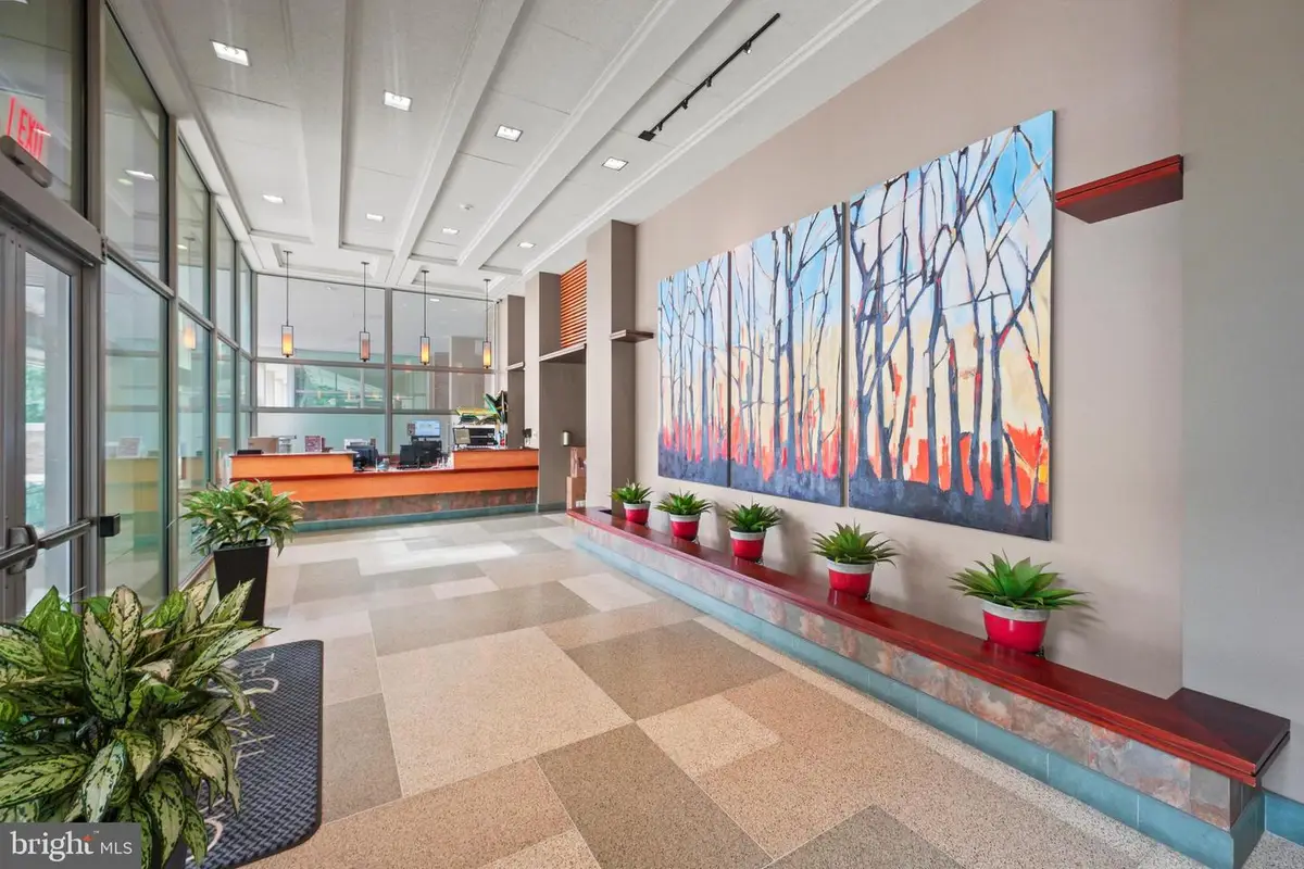 4600 S Four Mile Run Dr #1028, Arlington, VA 22204 - #1
