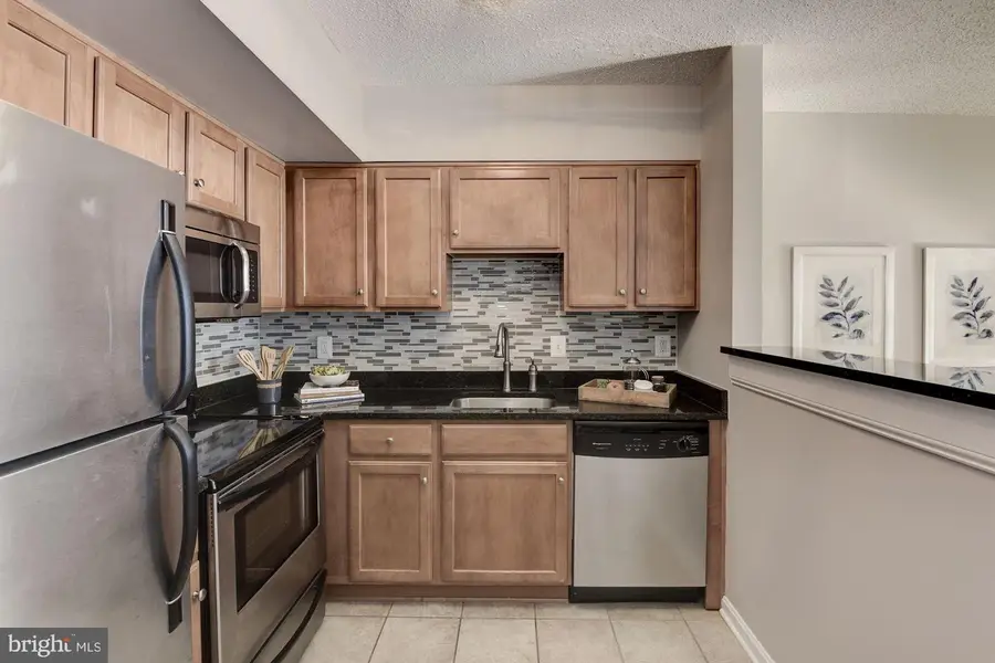1001 N Randolph St #106, Arlington, VA 22201 - #2
