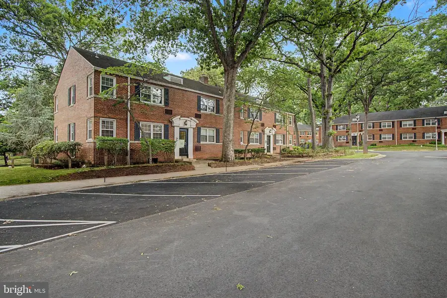 206 N Trenton St #206-3, Arlington, VA 22203 - #2