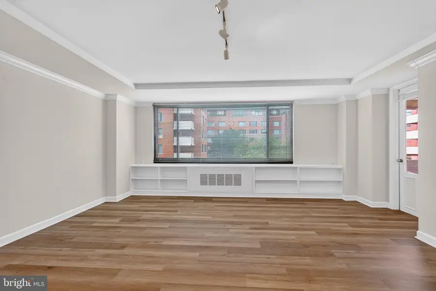 1011 Arlington Blvd #707, Arlington, VA 22209 - #3