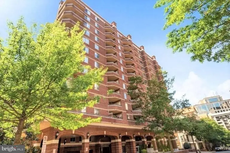 1276 N Wayne St #1000, Arlington, VA 22201 - #1