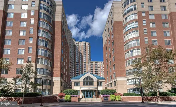 3835 N 9th St N #704w, ARLINGTON, VA 22203