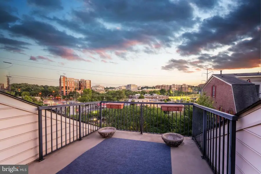 2619 S Kenmore Ct, Arlington, VA 22206 - #3