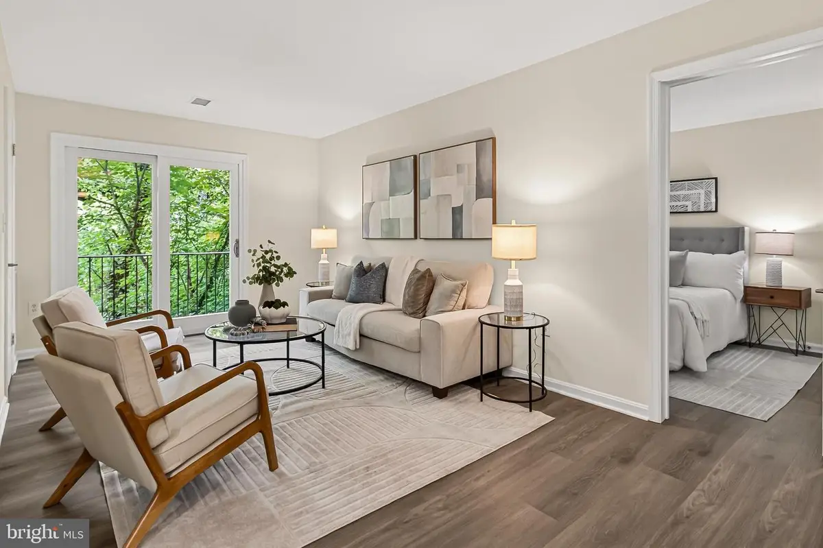 2050 Calvert St N #109, Arlington, VA 22201 - #1