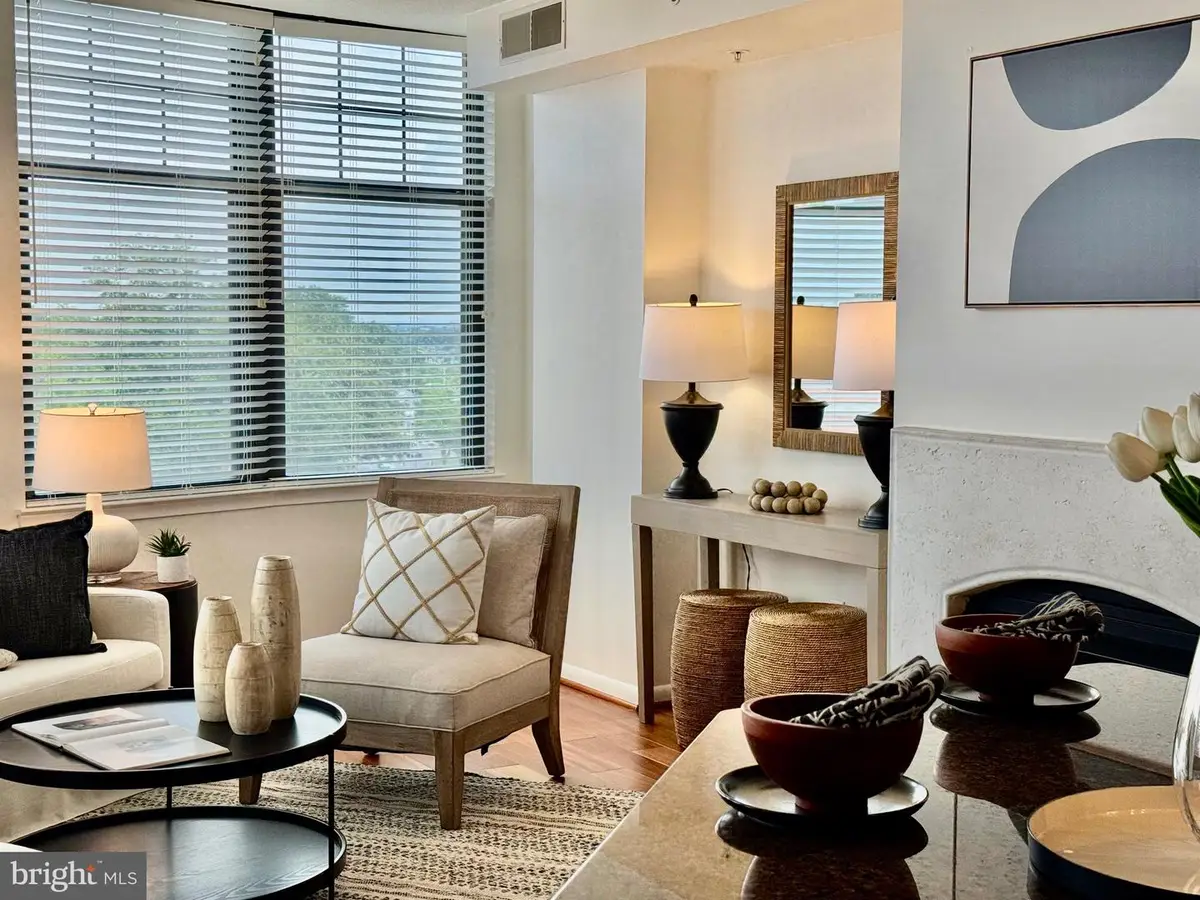 1021 N Garfield St #637, Arlington, VA 22201 - #1