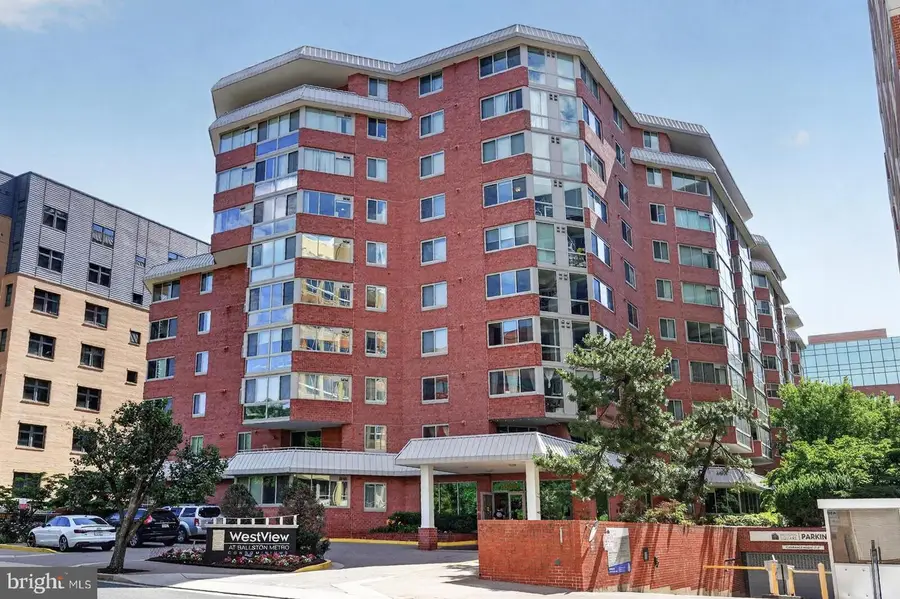 1001 N Vermont St #811, Arlington, VA 22201 - #2
