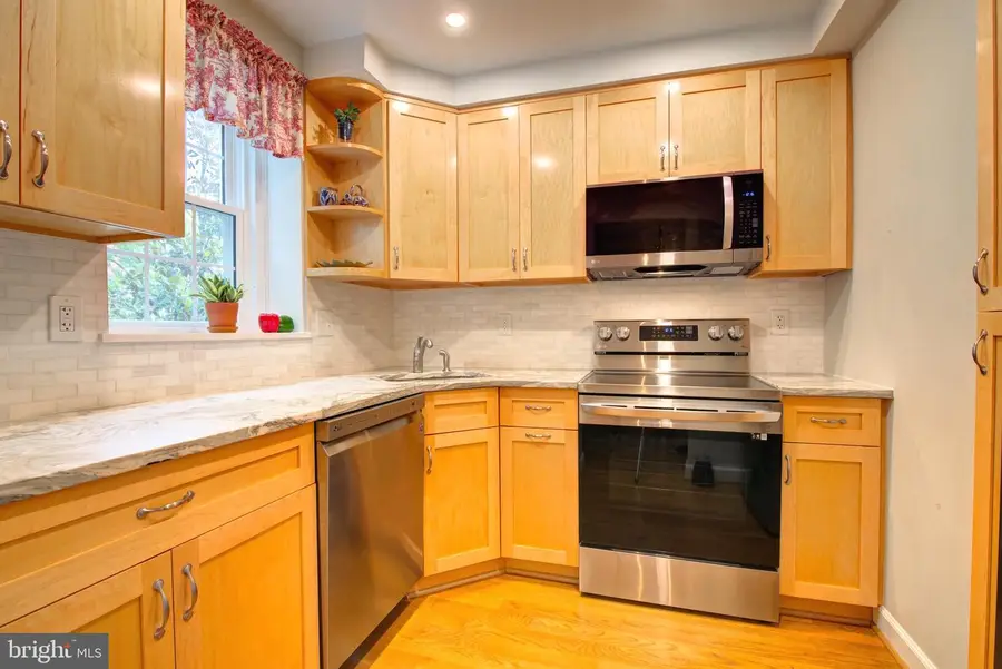 3043 S Columbus St #b1, Arlington, VA 22206 - #3