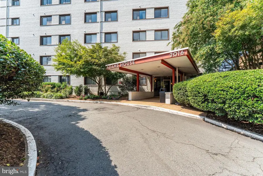 2016 N Adams St #408, Arlington, VA 22201 - #2