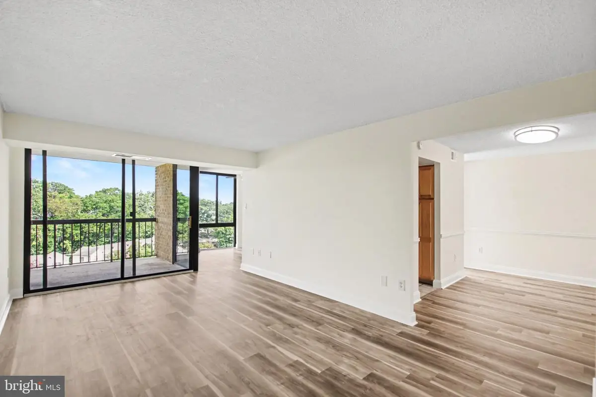 4500 S Four Mile Run Dr #1226, Arlington, VA 22204 - #1
