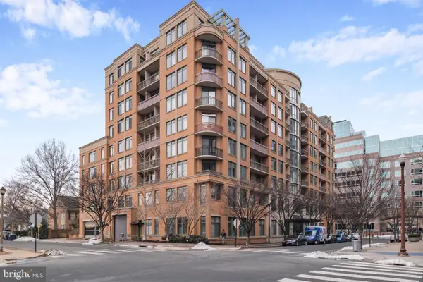 3625 10th St N #103, ARLINGTON, VA 22201