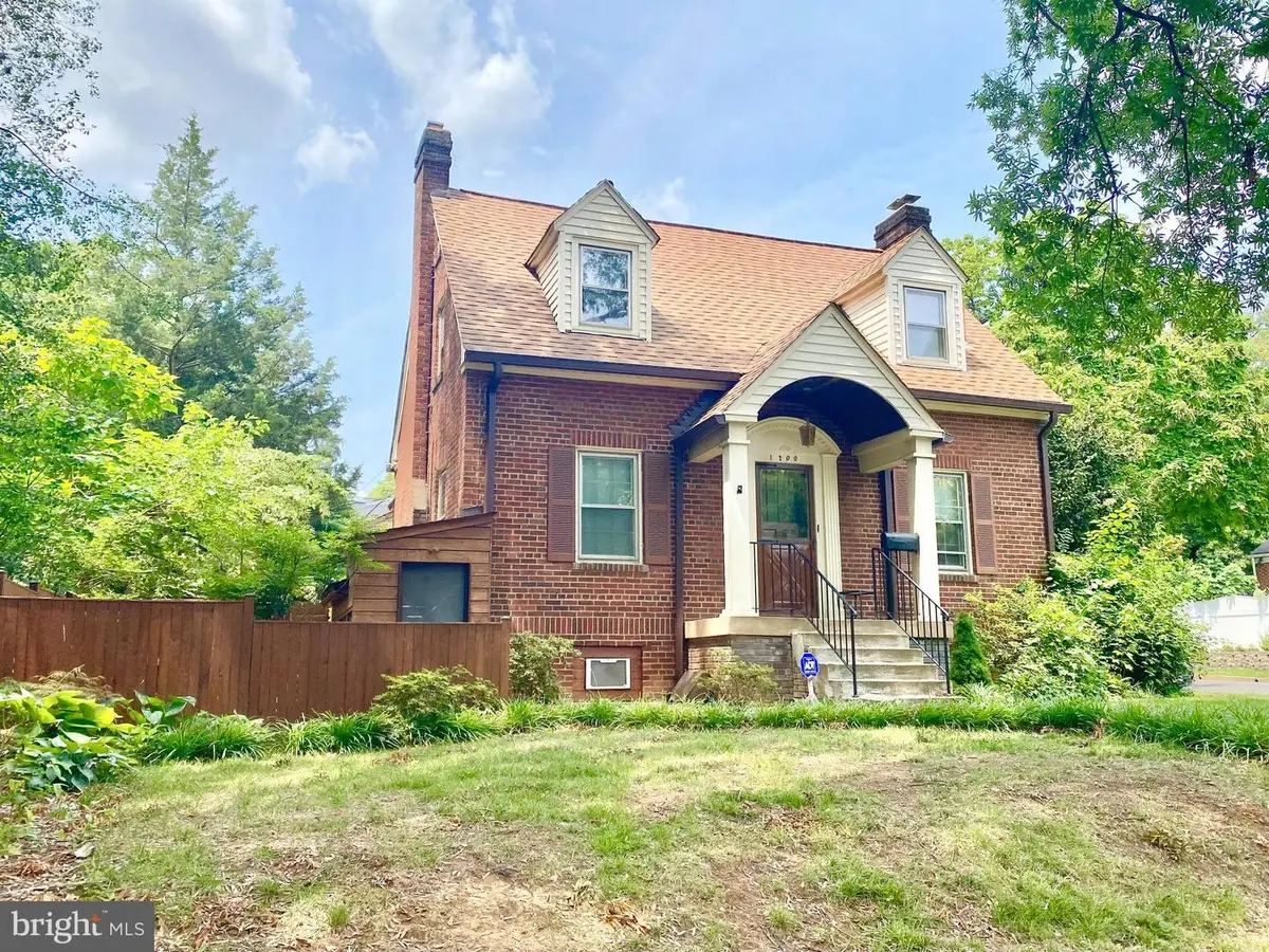 1200 S Cleveland St, Arlington, VA 22204 - #1